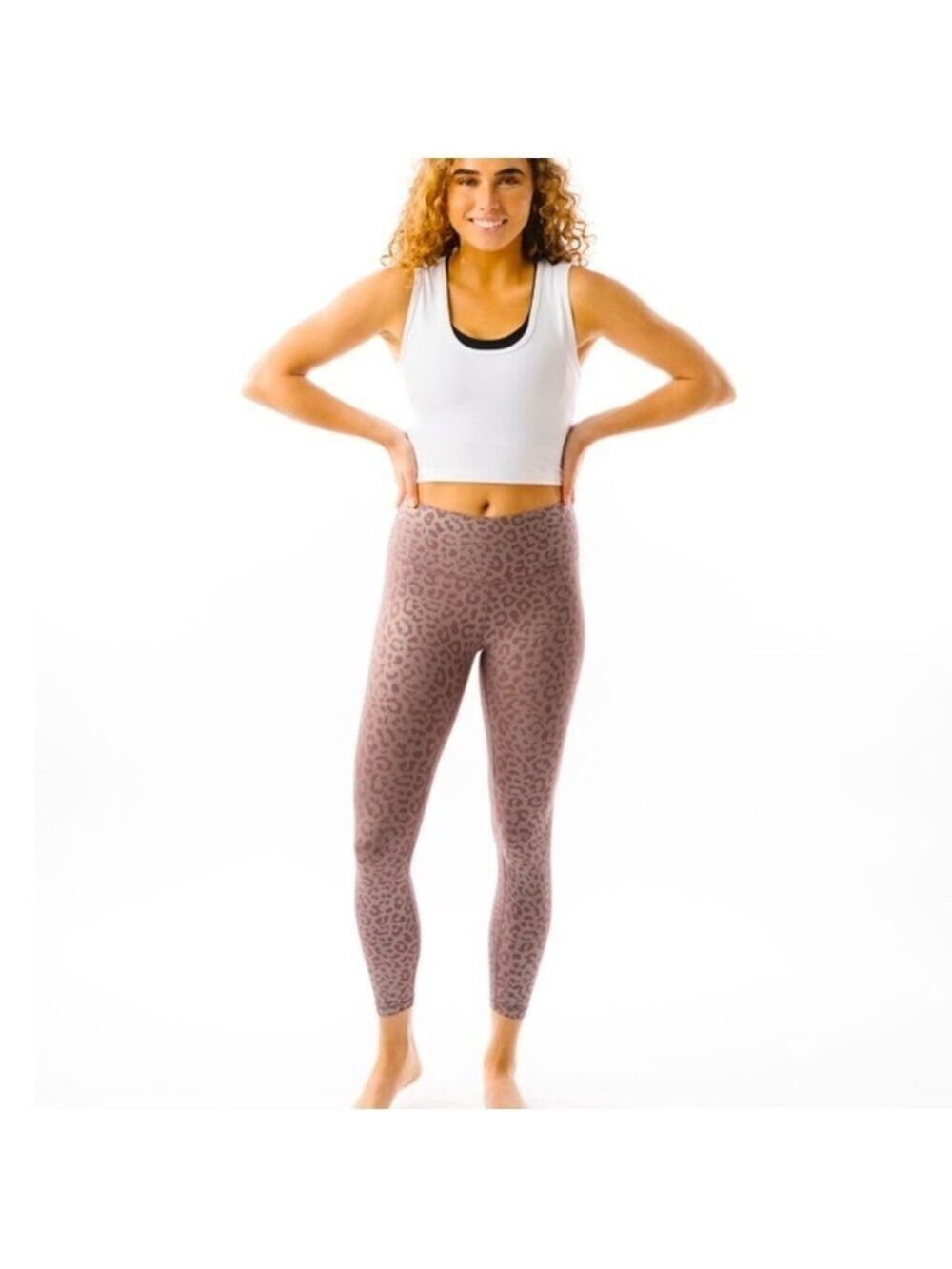 Zyia Active Lilac Mauve Leopard Supreme Hi-Rise 7/8 Leggings, size 6/8